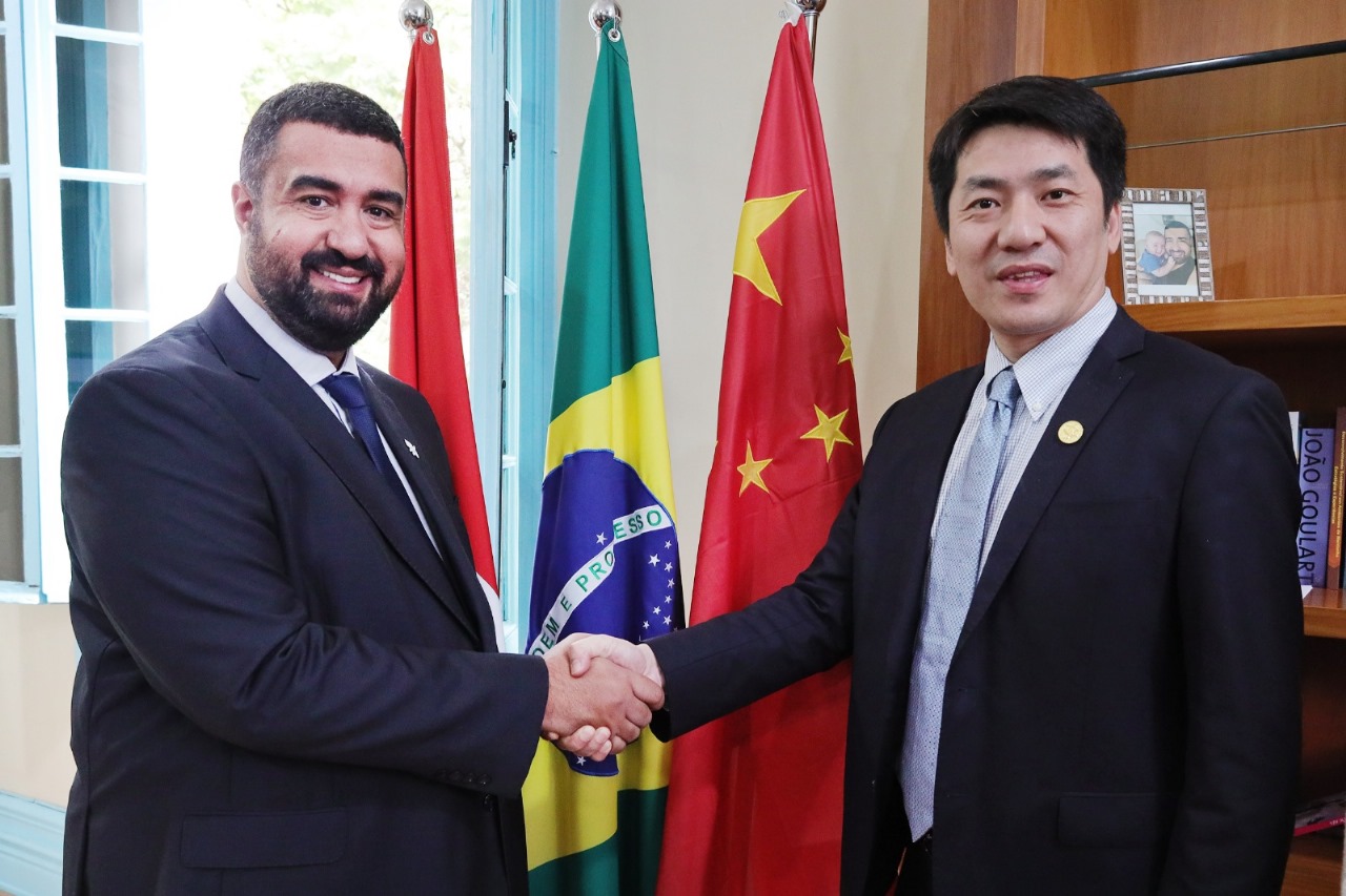 Prefeitura de Teresópolis e delegação Chinesa assinam termo de Cooperação internacional para a construção do Hospital Público Municipal  