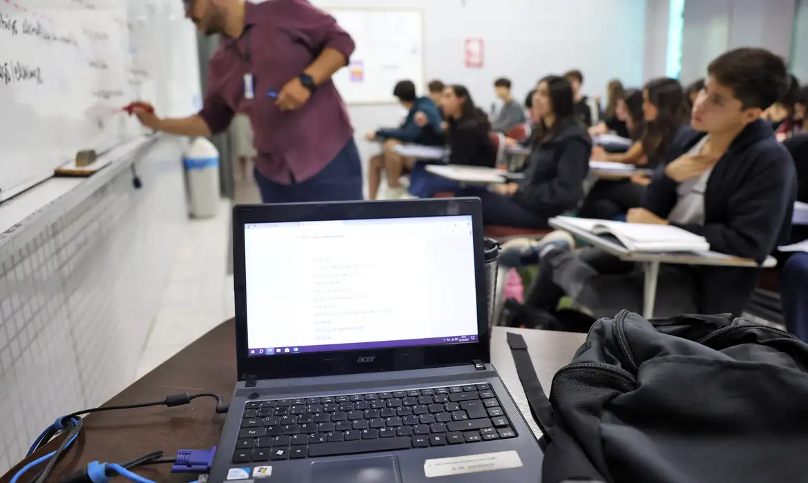 Prouni: prazo para comprovar informações de inscrição termina nesta sexta