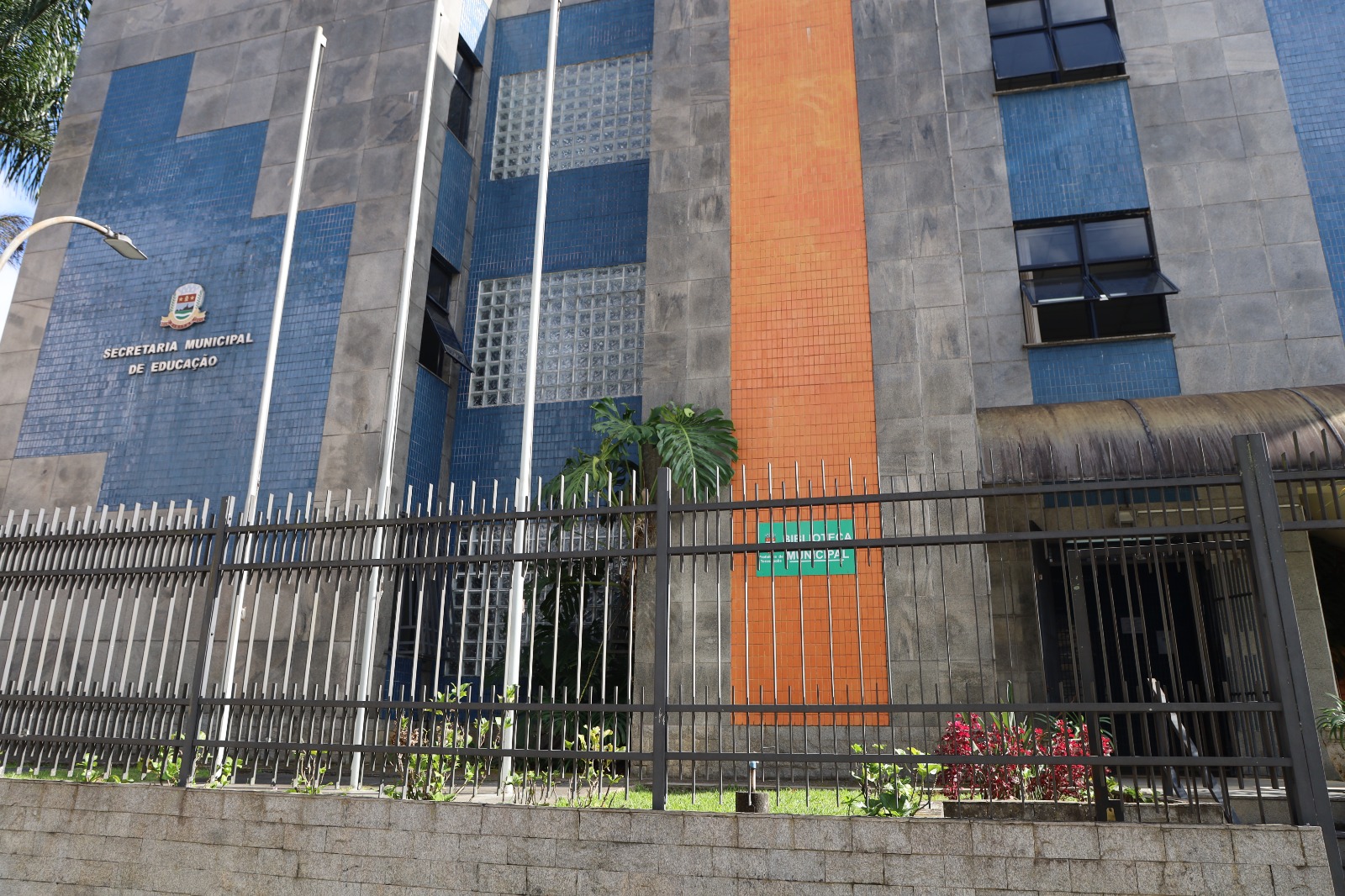 Professores convocados para a Rede Municipal devem comparecer à SME nesta quinta, 6 de agosto