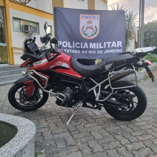 Quadrilha especializada em clonagem de veículos é presa em Teresópolis