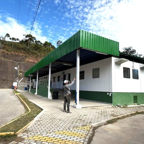 Obras de reforma e ampliação da UPA: Unidade ganhará novos espaços, em alvenaria, permitindo a expansão das Salas Amarela e Vermelha em 50%