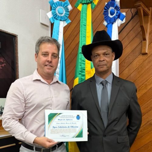 Presidente do Sincomércio Teresópolis recebe Moção de Aplausos em São José do Vale do Rio Preto