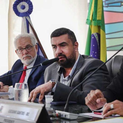 Leonardo Vasconcellos apresenta balanço dos 100 dias de gestão na Câmara de Teresópolis