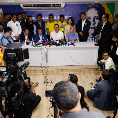 Douglas Ruas critica judicialização da eleição e se declara governador