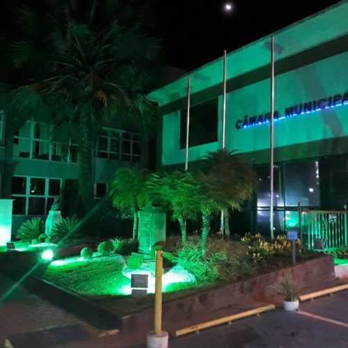 Vereadores terão sessão extraordinária na segunda-feira